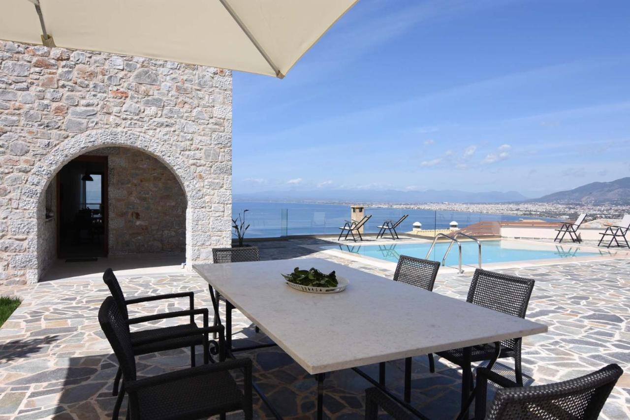 Villa Dafni - Infinite Sea Vistas With Private Pool 卡拉马塔 外观 照片