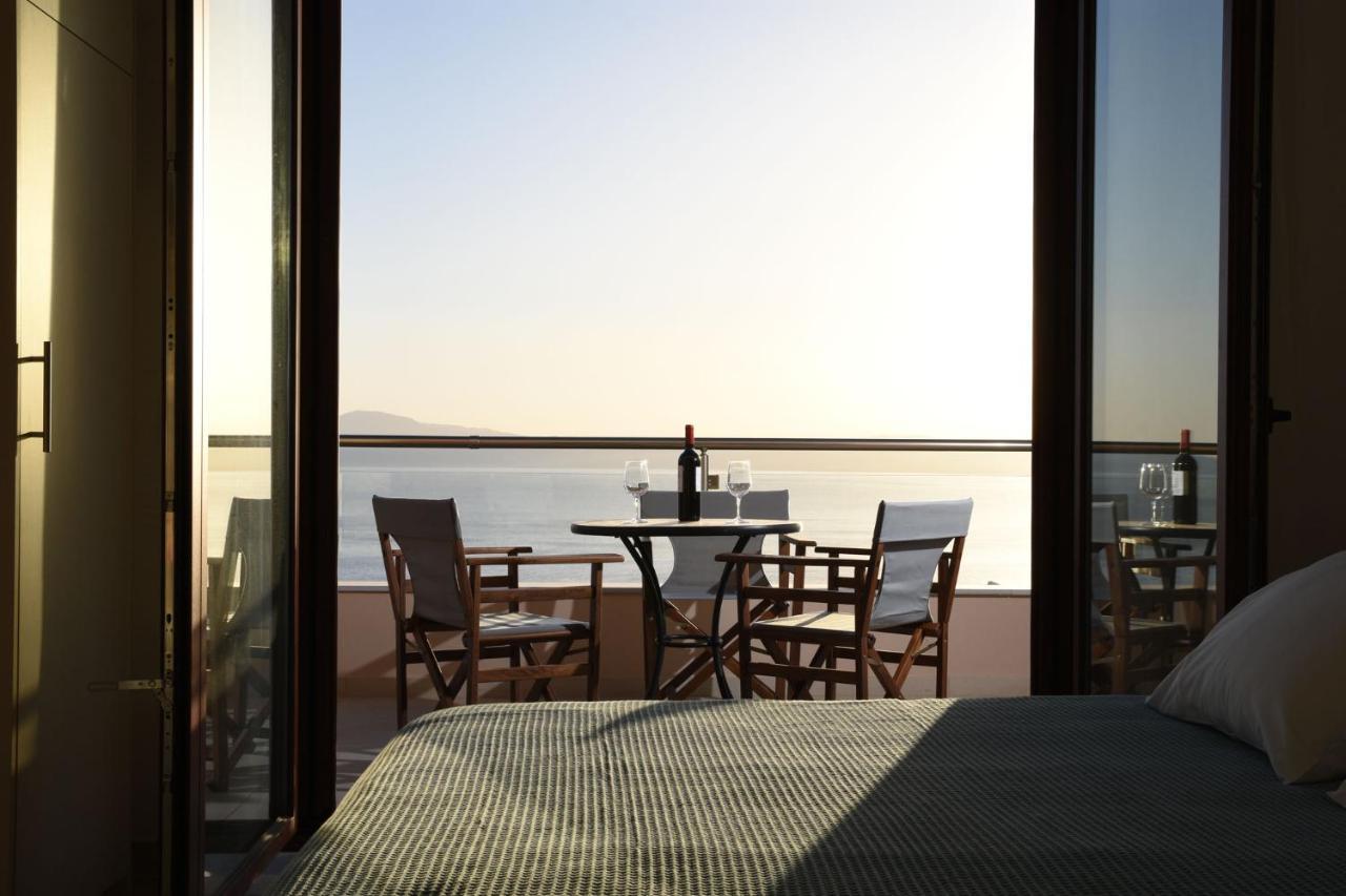 Villa Dafni - Infinite Sea Vistas With Private Pool 卡拉马塔 外观 照片