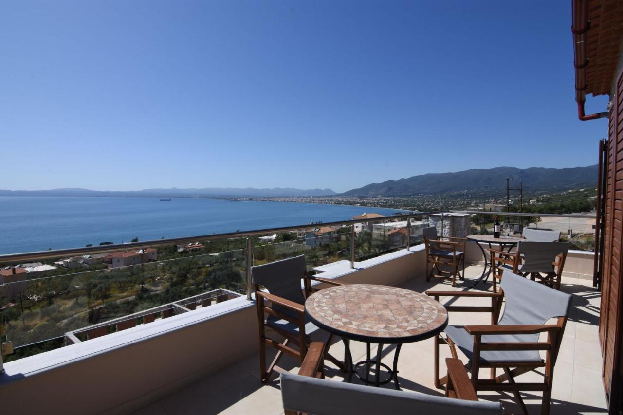 Villa Dafni - Infinite Sea Vistas With Private Pool 卡拉马塔 外观 照片