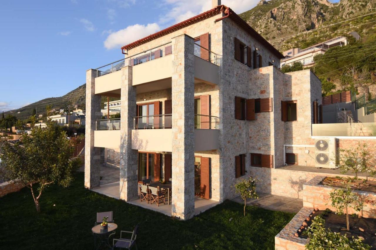 Villa Dafni - Infinite Sea Vistas With Private Pool 卡拉马塔 外观 照片